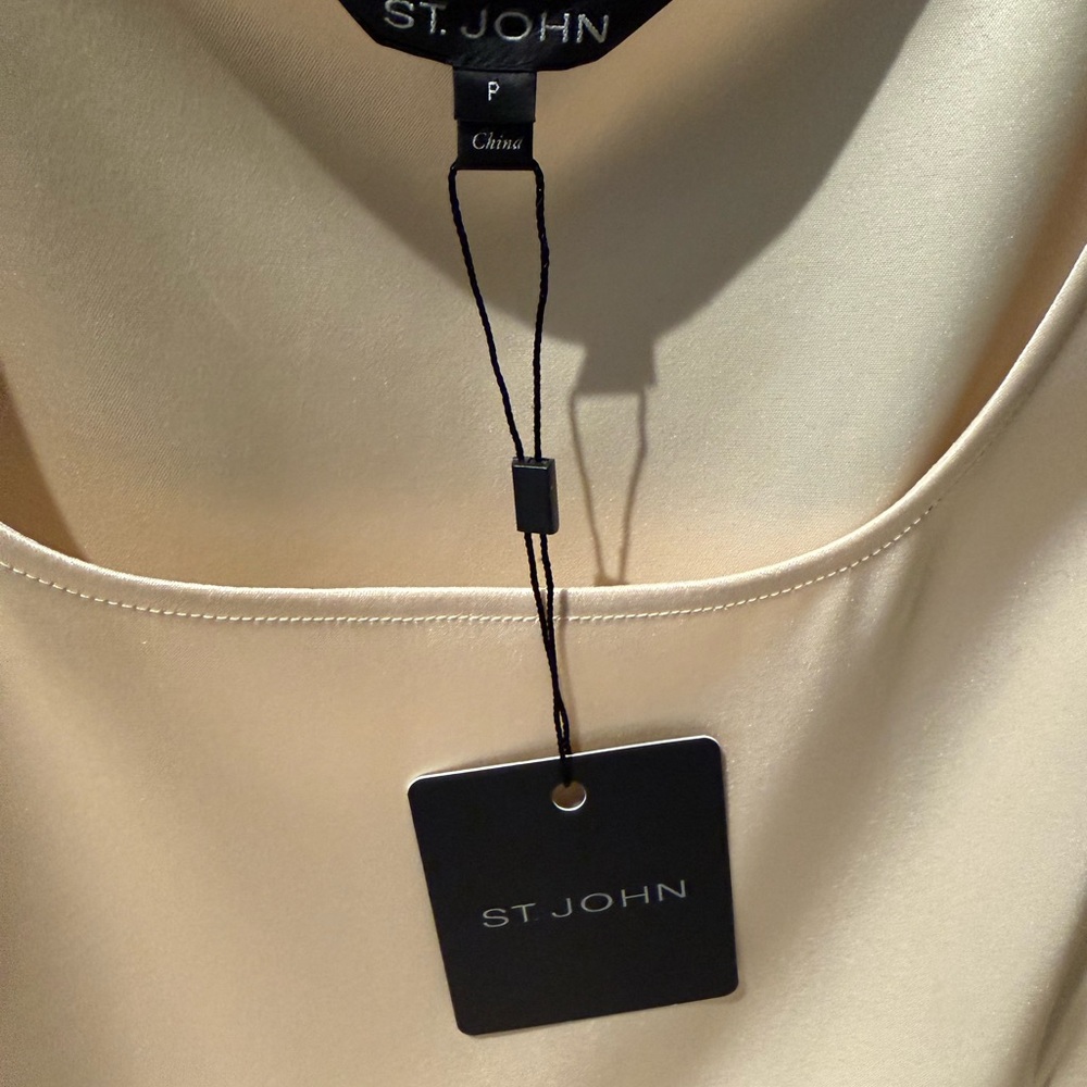 St. John Elegant Cream Camisole Top - Picture 2 of 3